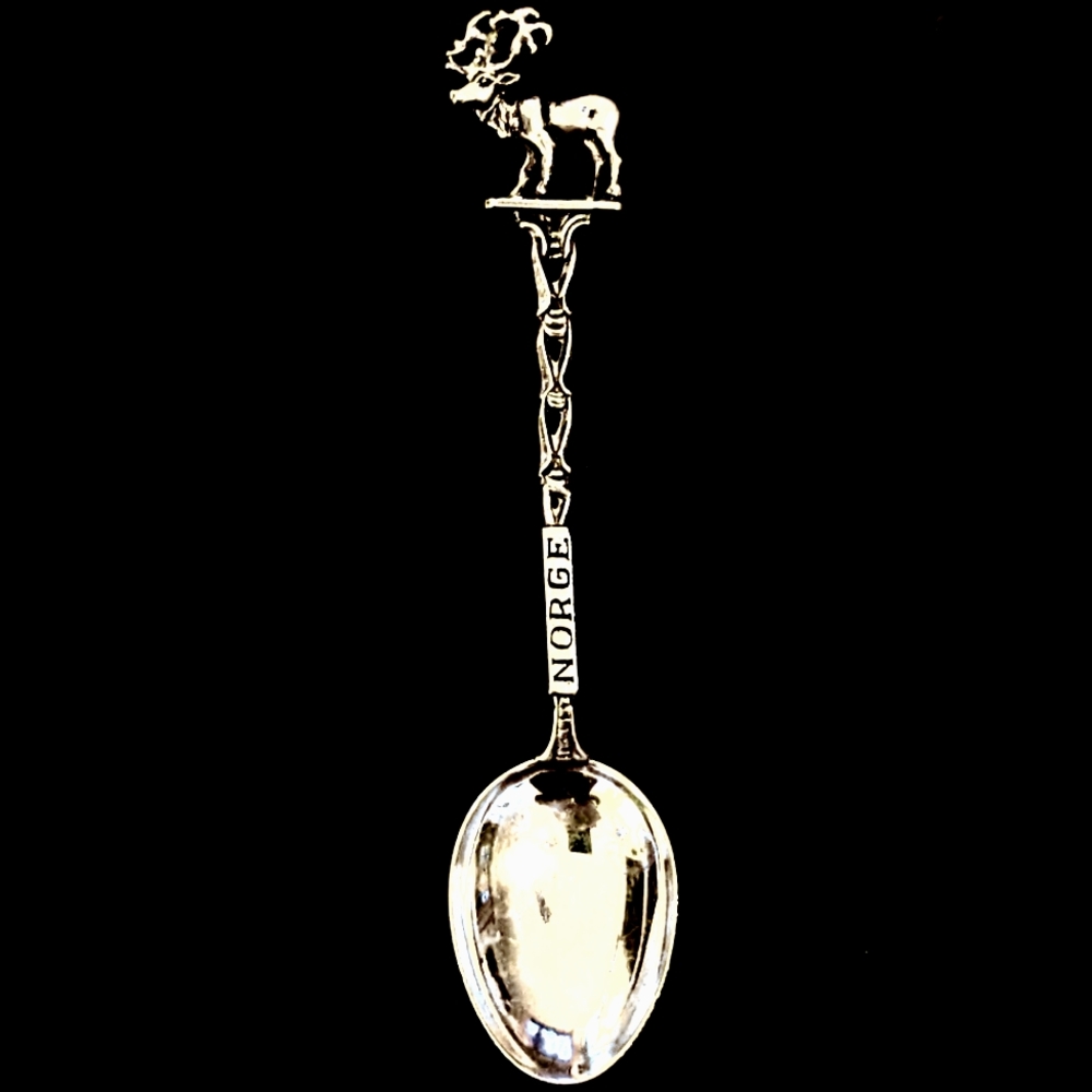 Vintage “Norge” Elk Souvenir Spoon – 835 Silver – 4″ – 7.31g